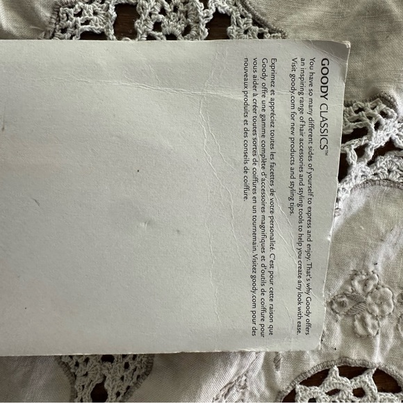 Hair goodies - Picture 2 of 6